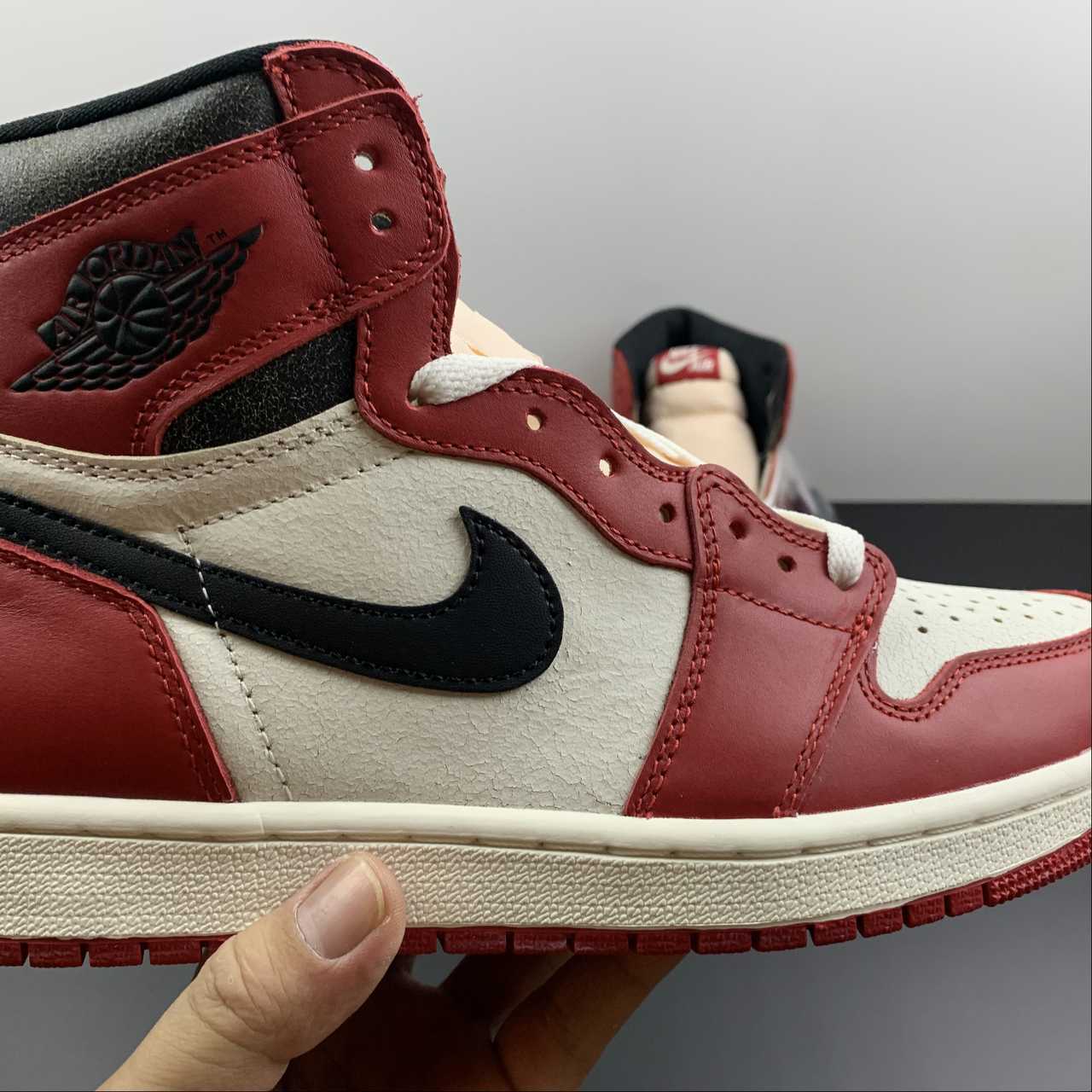 AIR JORDAN 1 HIGH CHICAGO – Bjohn Sneakers