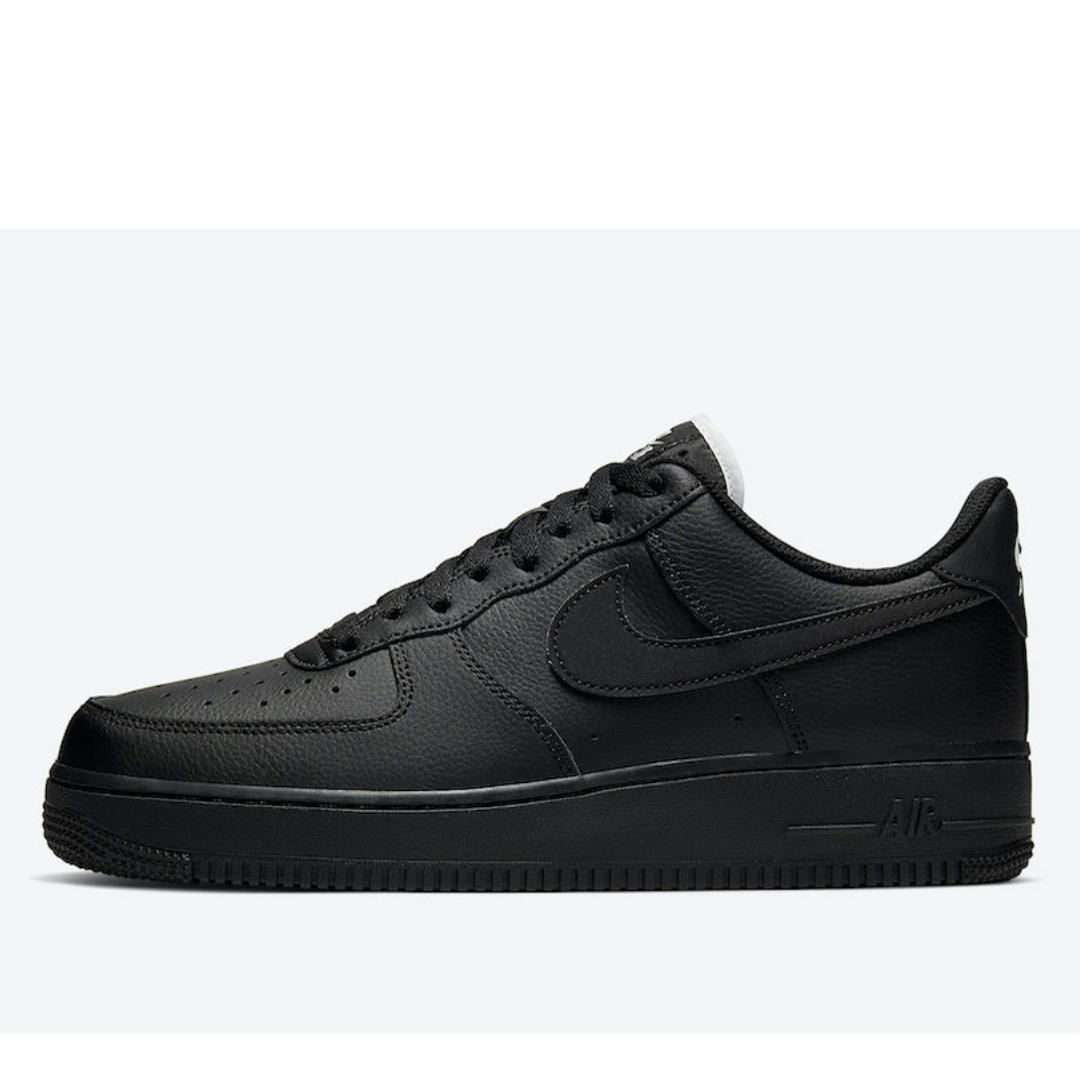 AIR FORCE 1 TRIPLE BLACK – Bjohn Sneakers